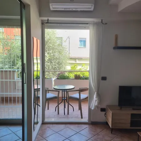 Confortevole Con Palestra Bed & Breakfast Latina